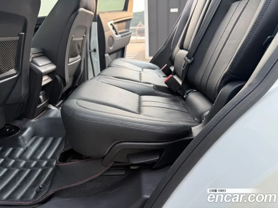 Land Rover Discovery Sport 2016 2.0 автомат (гидро), фото 18 Land Rover Discovery Sport 2016 2.0 автомат (гидро), фото 18