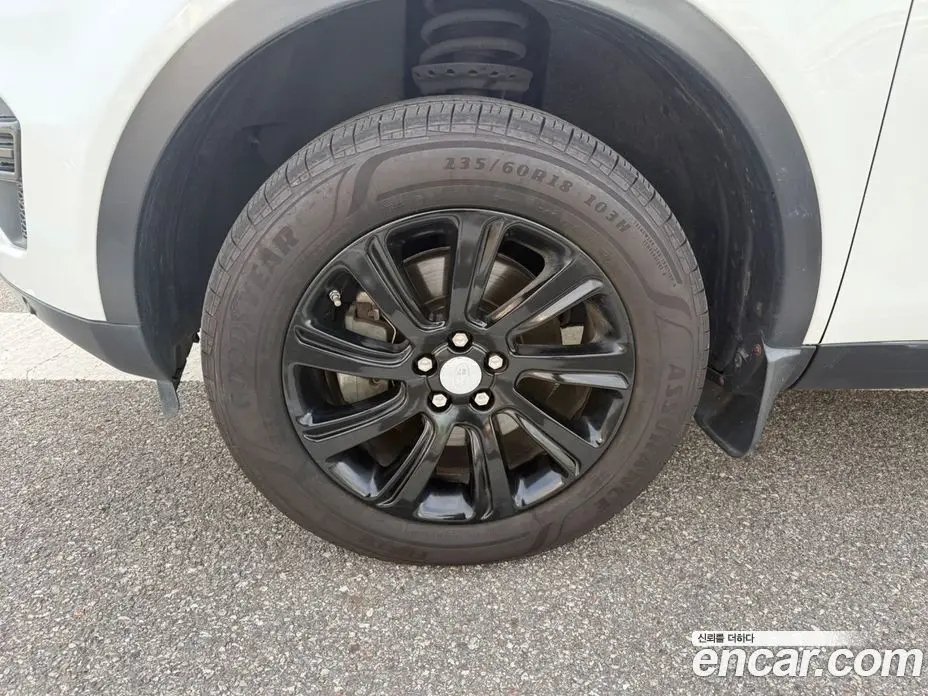 Land Rover Discovery Sport 2016 2.0 автомат (гидро), фото 6 Land Rover Discovery Sport 2016 2.0 автомат (гидро), фото 6