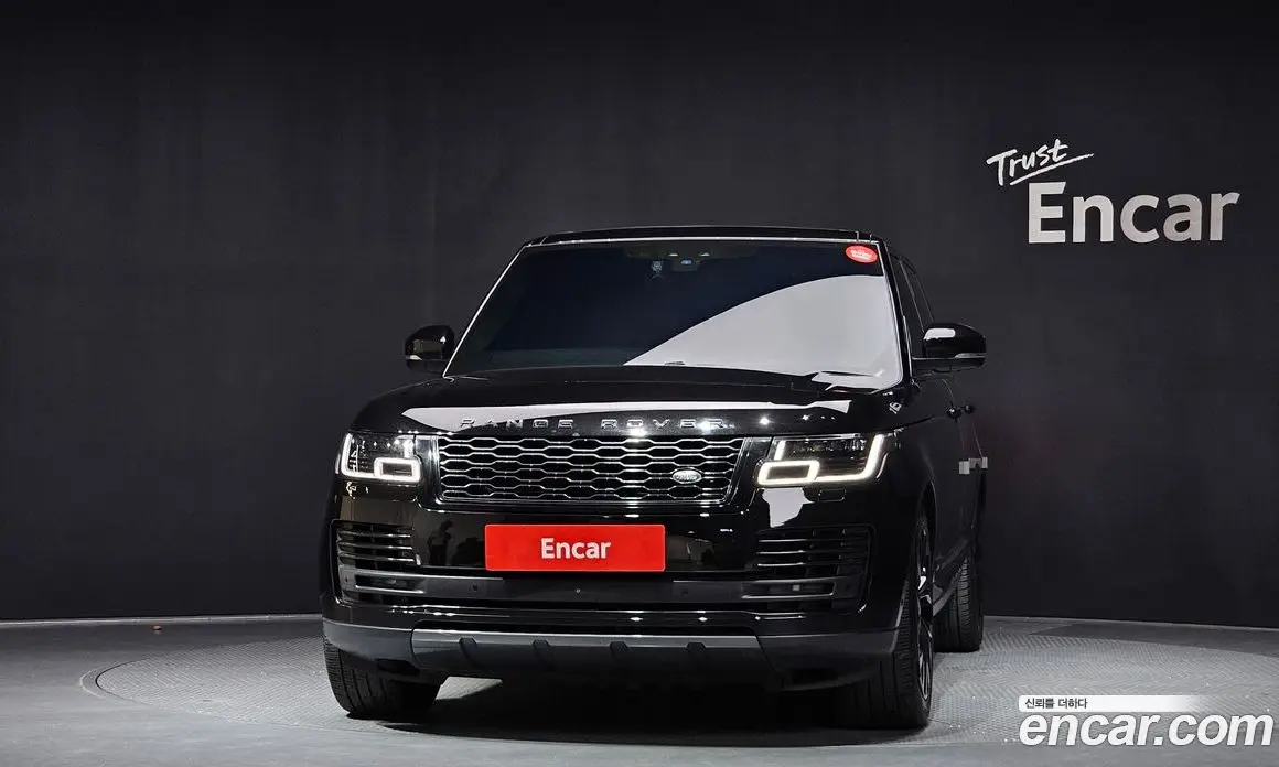 Land Rover Range Rover 2019 5.0 автомат (гидро), фото 3 Land Rover Range Rover 2019 5.0 автомат (гидро), фото 3