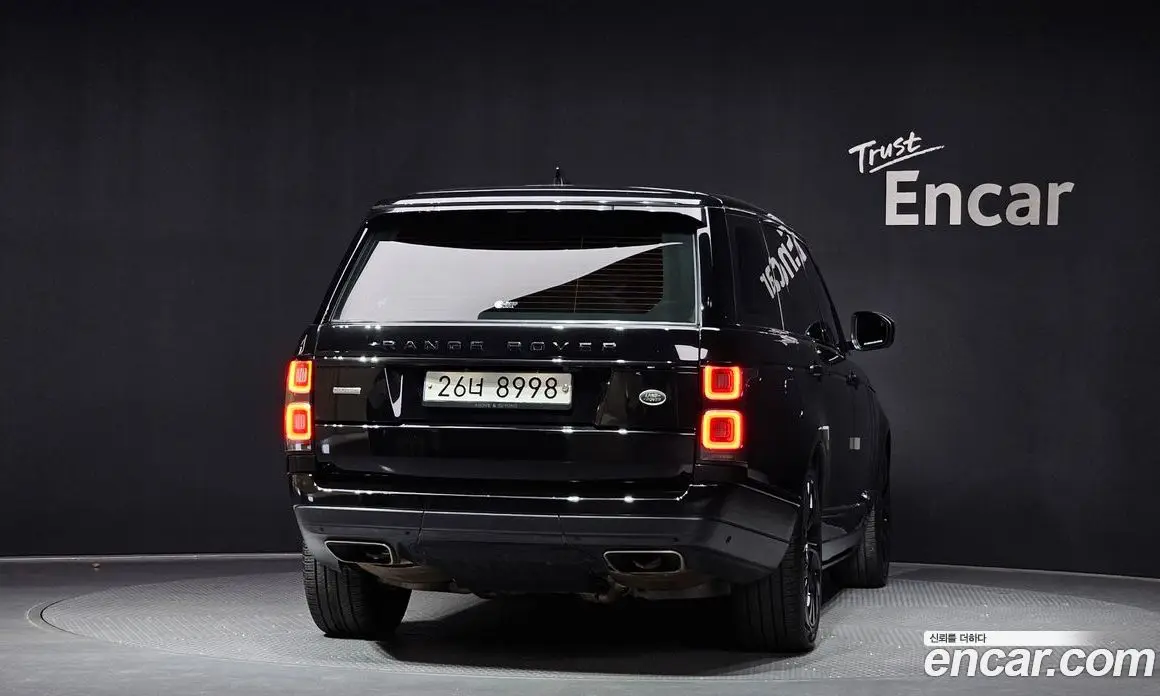 Land Rover Range Rover 2019 5.0 автомат (гидро), фото 4 Land Rover Range Rover 2019 5.0 автомат (гидро), фото 4