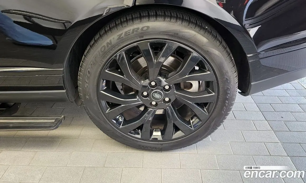 Land Rover Range Rover 2019 5.0 автомат (гидро), фото 7 Land Rover Range Rover 2019 5.0 автомат (гидро), фото 7