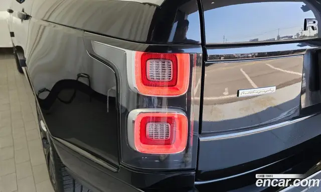 Land Rover Range Rover 2019 5.0 автомат (гидро), миниатюра 9 Land Rover Range Rover 2019 5.0 автомат (гидро), миниатюра 9