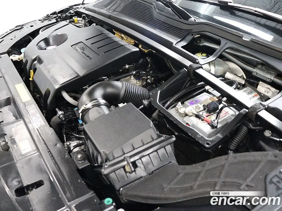 Land Rover Range Rover Evoque 2018 2.0 автомат (гидро), фото 18