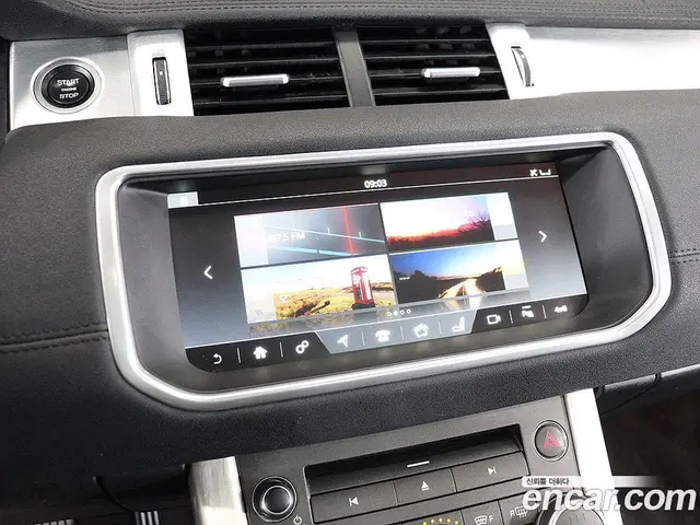 Land Rover Range Rover Evoque 2018 2.0 автомат (гидро), миниатюра 8