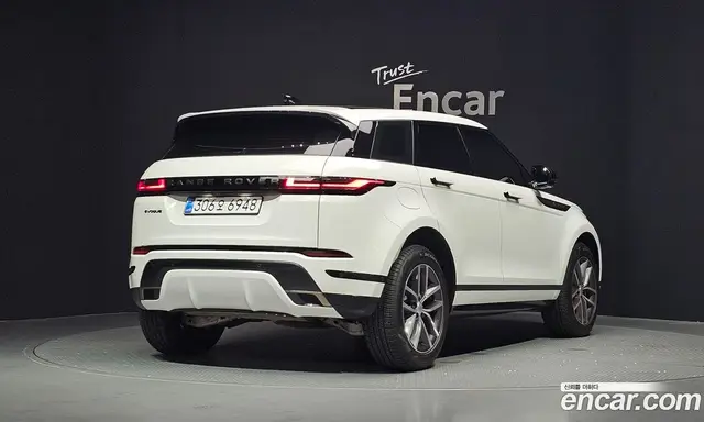 Land Rover Range Rover Evoque 2025 2.0 автомат (гидро), миниатюра 2 Land Rover Range Rover Evoque 2025 2.0 автомат (гидро), миниатюра 2