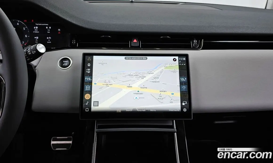 Land Rover Range Rover Evoque 2025 2.0 автомат (гидро), фото 20 Land Rover Range Rover Evoque 2025 2.0 автомат (гидро), фото 20