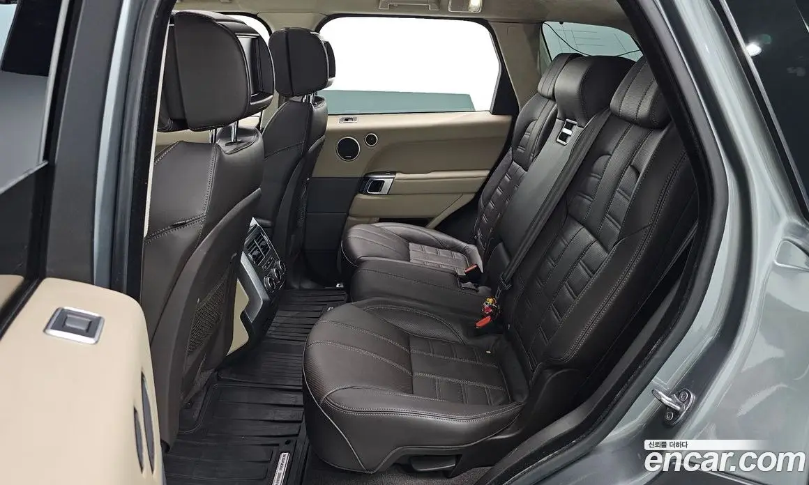 Land Rover Range Rover Sport 2016 3.0 автомат (гидро), фото 16