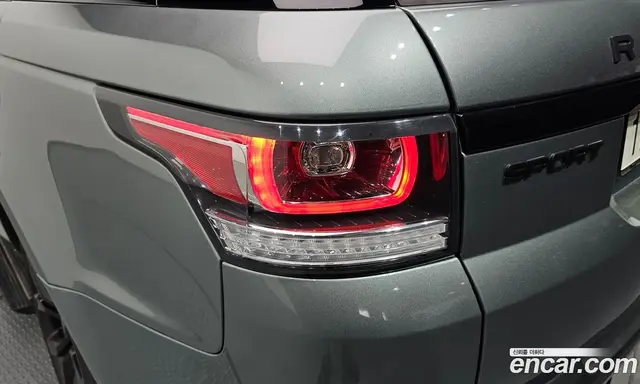 Land Rover Range Rover Sport 2016 3.0 автомат (гидро), миниатюра 8