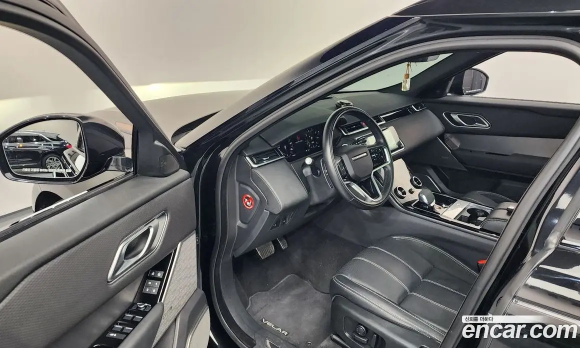 Land Rover Range Rover Velar 2021 3.0 автомат (гидро), фото 13