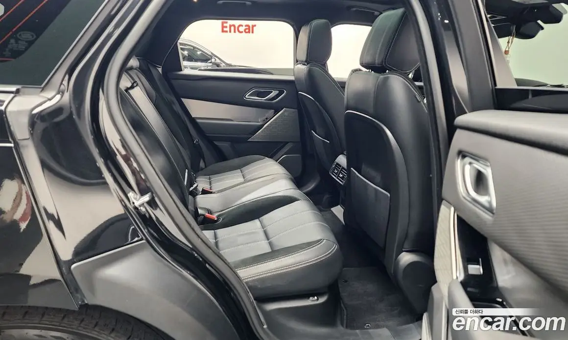 Land Rover Range Rover Velar 2021 3.0 автомат (гидро), фото 16