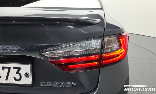 Lexus ES 2018 2.5 автомат (гидро), миниатюра 9 Lexus ES 2018 2.5 автомат (гидро), миниатюра 9