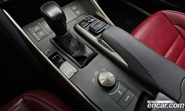 Lexus IS 2018 2.0 автомат (гидро), миниатюра 12