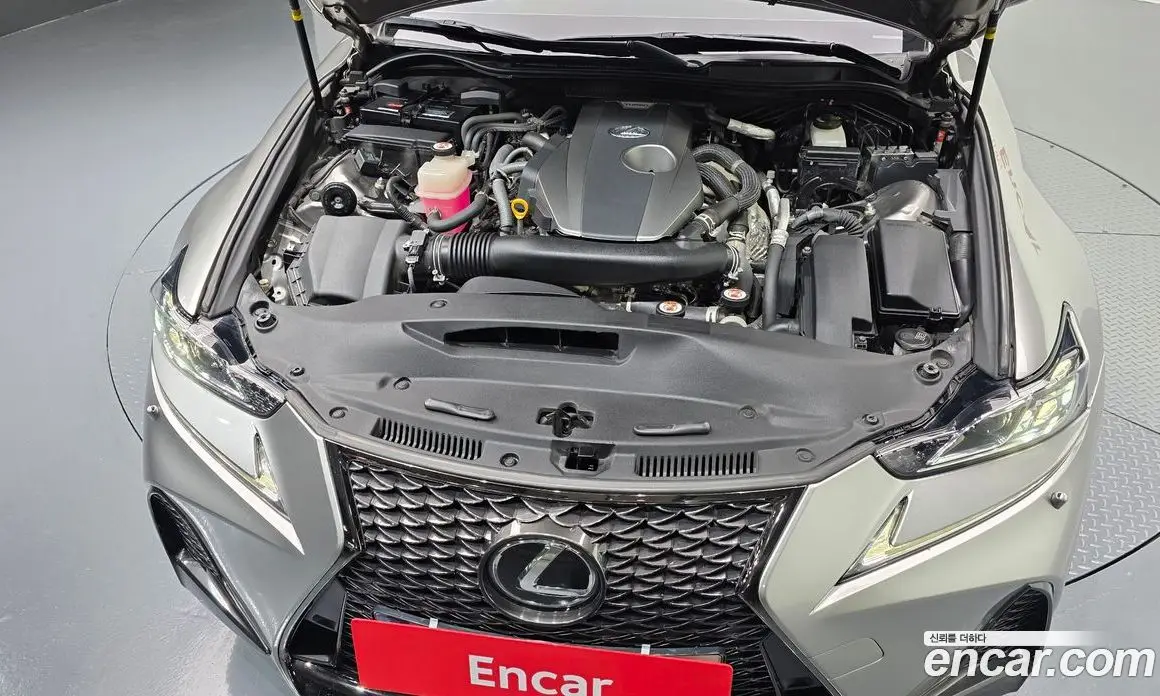 Lexus IS 2018 2.0 автомат (гидро), фото 6
