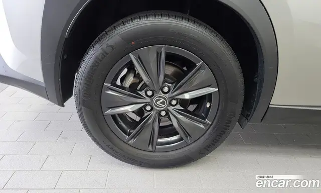 Lexus UX 2022 2.0 автомат (гидро), миниатюра 5