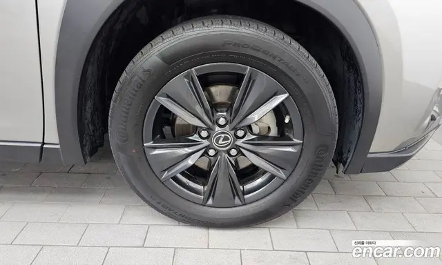 Lexus UX 2022 2.0 автомат (гидро), миниатюра 7