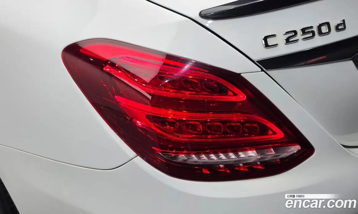 Mercedes-Benz C-Class 2017 2.1 автомат (гидро), фото 9