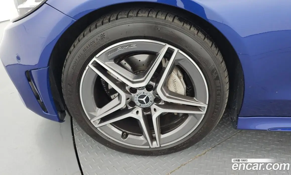 Mercedes-Benz C-Class 2019 2.0 автомат (гидро), фото 5 Mercedes-Benz C-Class 2019 2.0 автомат (гидро), фото 5