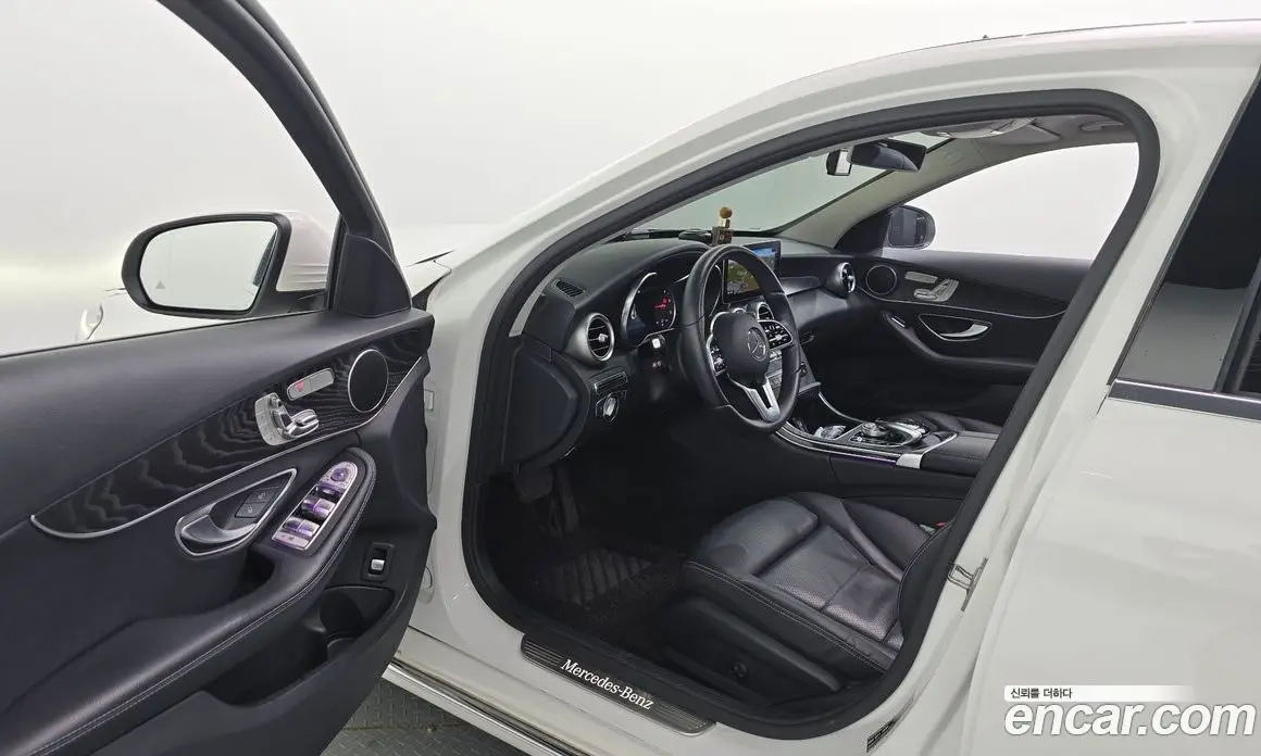 Mercedes-Benz C-Class 2019 1.9 автомат (гидро), фото 13 Mercedes-Benz C-Class 2019 1.9 автомат (гидро), фото 13