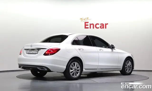 Mercedes-Benz C-Class 2020 2.0 автомат (гидро), миниатюра 2 Mercedes-Benz C-Class 2020 2.0 автомат (гидро), миниатюра 2