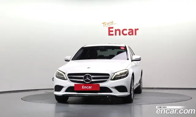 Mercedes-Benz C-Class 2020 2.0 автомат (гидро), миниатюра 3 Mercedes-Benz C-Class 2020 2.0 автомат (гидро), миниатюра 3