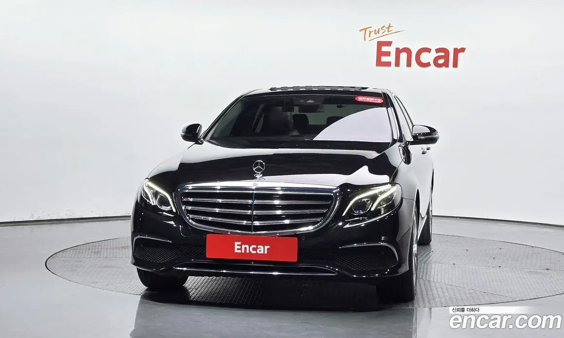 Mercedes-Benz E-Class 2019 1.9 автомат (гидро), фото 2 Mercedes-Benz E-Class 2019 1.9 автомат (гидро), фото 2