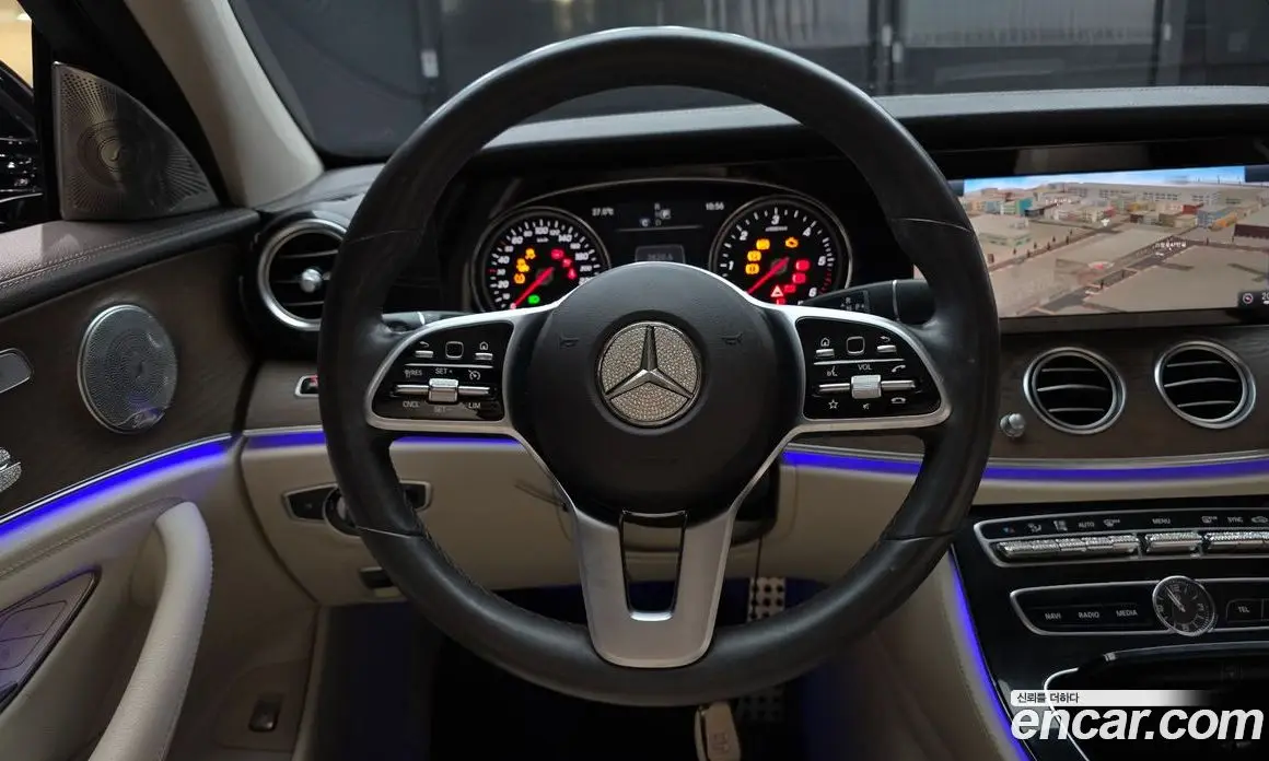 Mercedes-Benz E-Class 2019 1.9 автомат (гидро), фото 13