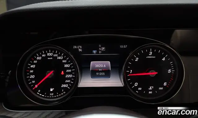 Mercedes-Benz E-Class 2019 1.9 автомат (гидро), миниатюра 8