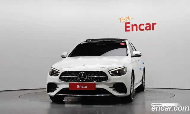 Mercedes-Benz E-Class 2020 2.0 автомат (гидро), миниатюра 3 Mercedes-Benz E-Class 2020 2.0 автомат (гидро), миниатюра 3