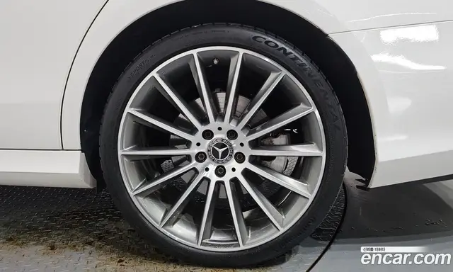 Mercedes-Benz E-Class 2020 2.0 автомат (гидро), миниатюра 7 Mercedes-Benz E-Class 2020 2.0 автомат (гидро), миниатюра 7