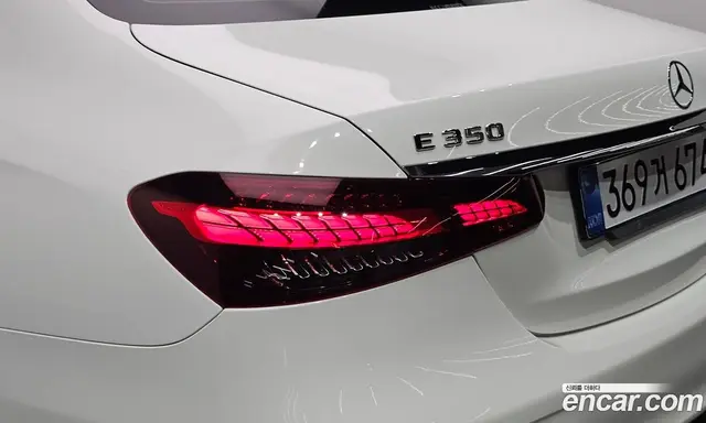 Mercedes-Benz E-Class 2020 2.0 автомат (гидро), миниатюра 9 Mercedes-Benz E-Class 2020 2.0 автомат (гидро), миниатюра 9