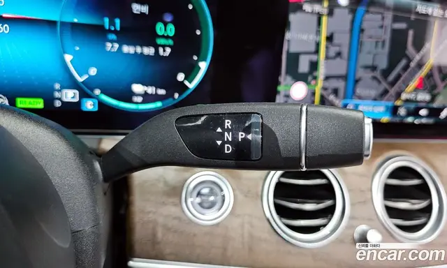 Mercedes-Benz E-Class 2021 2.0 автомат (гидро), миниатюра 12