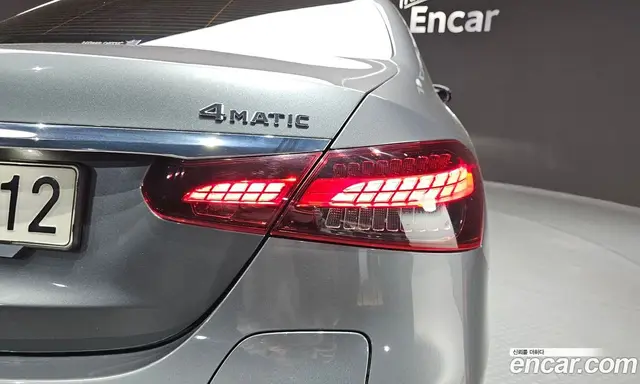 Mercedes-Benz E-Class 2021 2.0 автомат (гидро), миниатюра 9