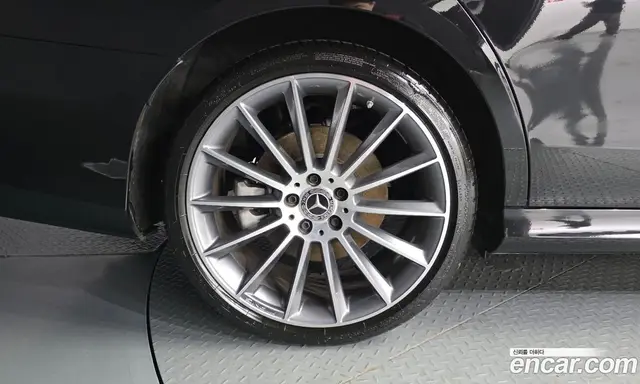 Mercedes-Benz E-Class 2021 2.0 автомат (гидро), миниатюра 5