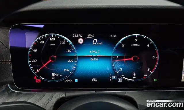 Mercedes-Benz E-Class 2021 1.9 автомат (гидро), миниатюра 11