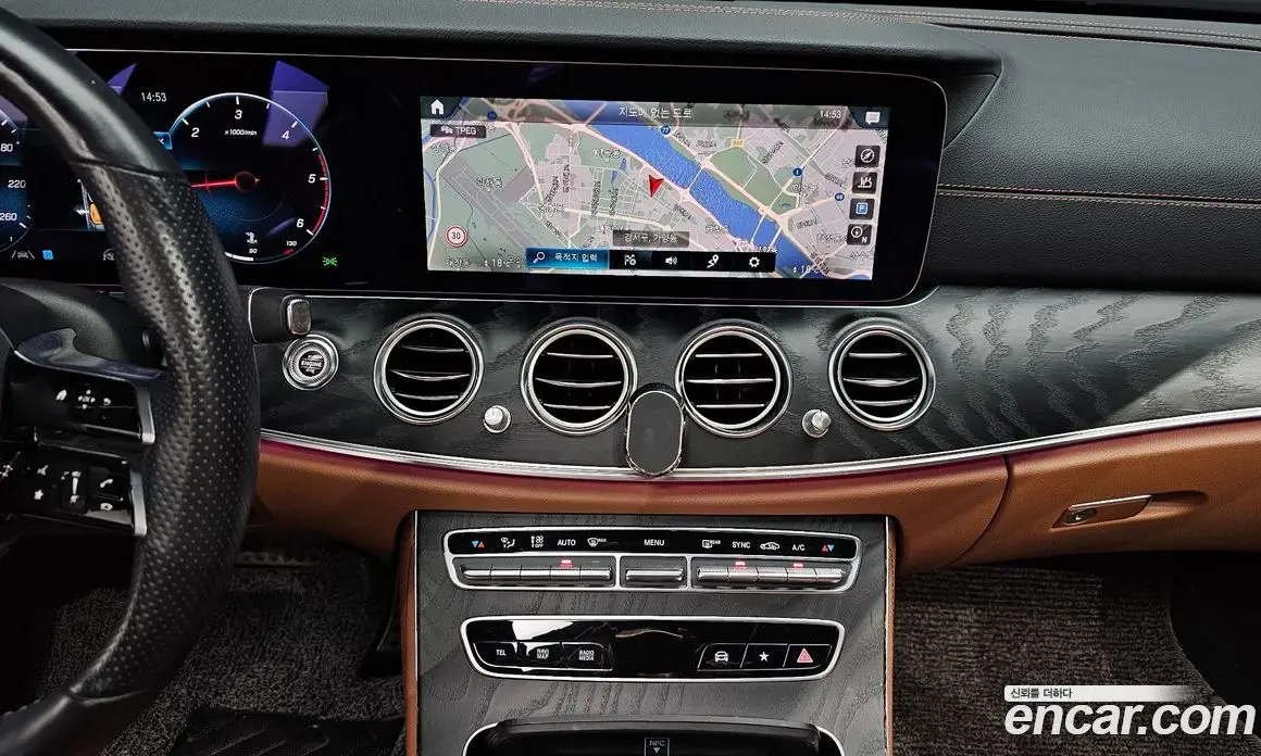Mercedes-Benz E-Class 2021 1.9 автомат (гидро), фото 20