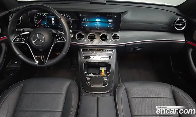 Mercedes-Benz E-Class 2023 2.0 автомат (гидро), миниатюра 9 Mercedes-Benz E-Class 2023 2.0 автомат (гидро), миниатюра 9