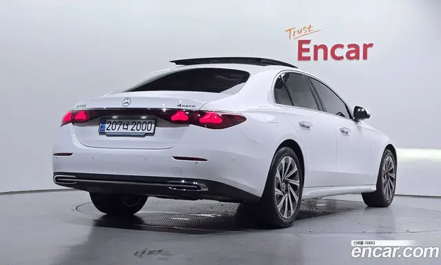 Mercedes-Benz E-Class 2024 2.0 автомат (гидро), миниатюра 2 Mercedes-Benz E-Class 2024 2.0 автомат (гидро), миниатюра 2