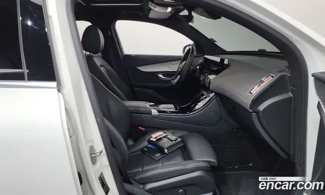 Mercedes-Benz EQC 2020 0.2 автомат (гидро), миниатюра 11