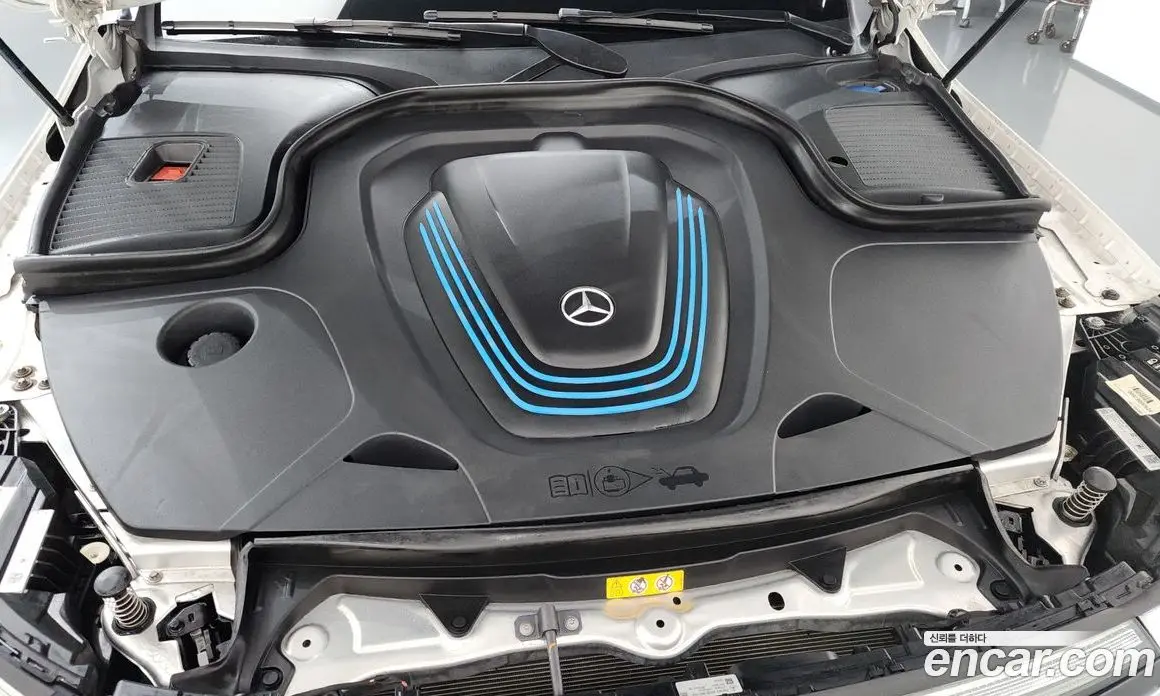 Mercedes-Benz EQC 2020 0.2 автомат (гидро), фото 6