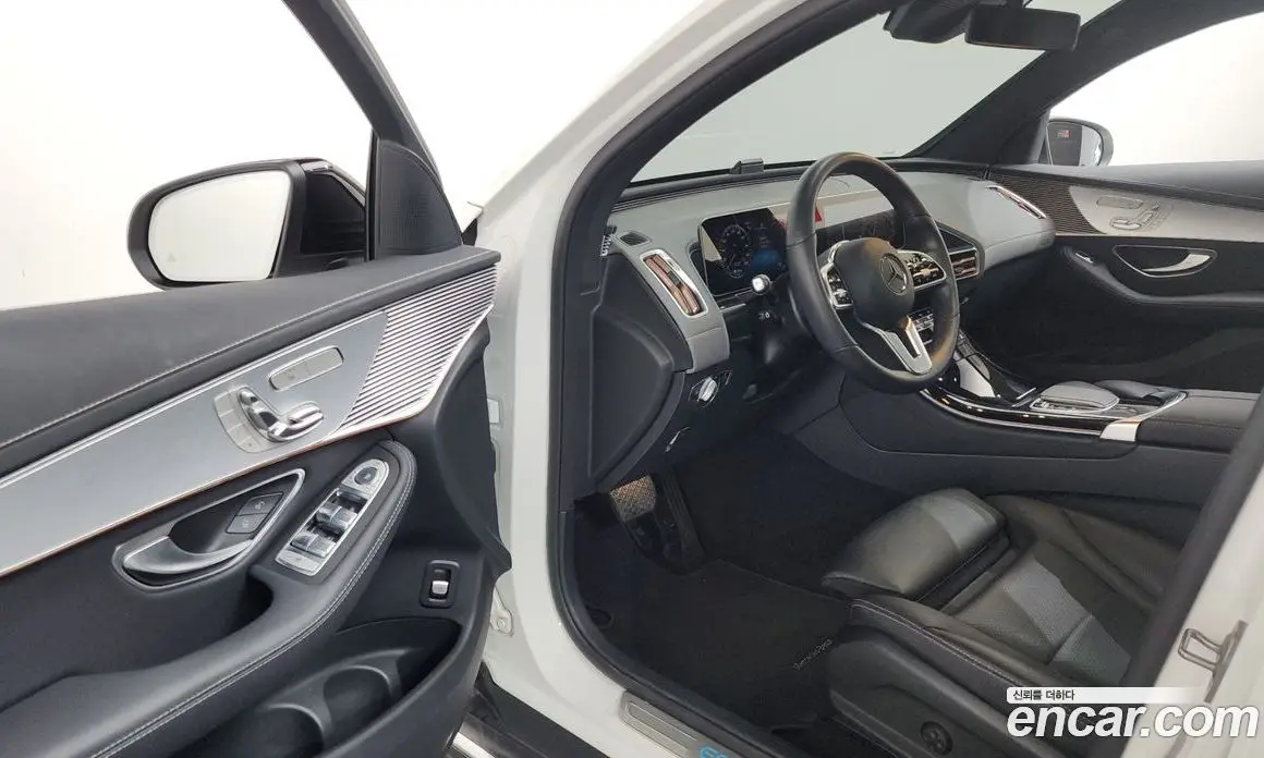 Mercedes-Benz EQC 2020 0.2 автомат (гидро), фото 10