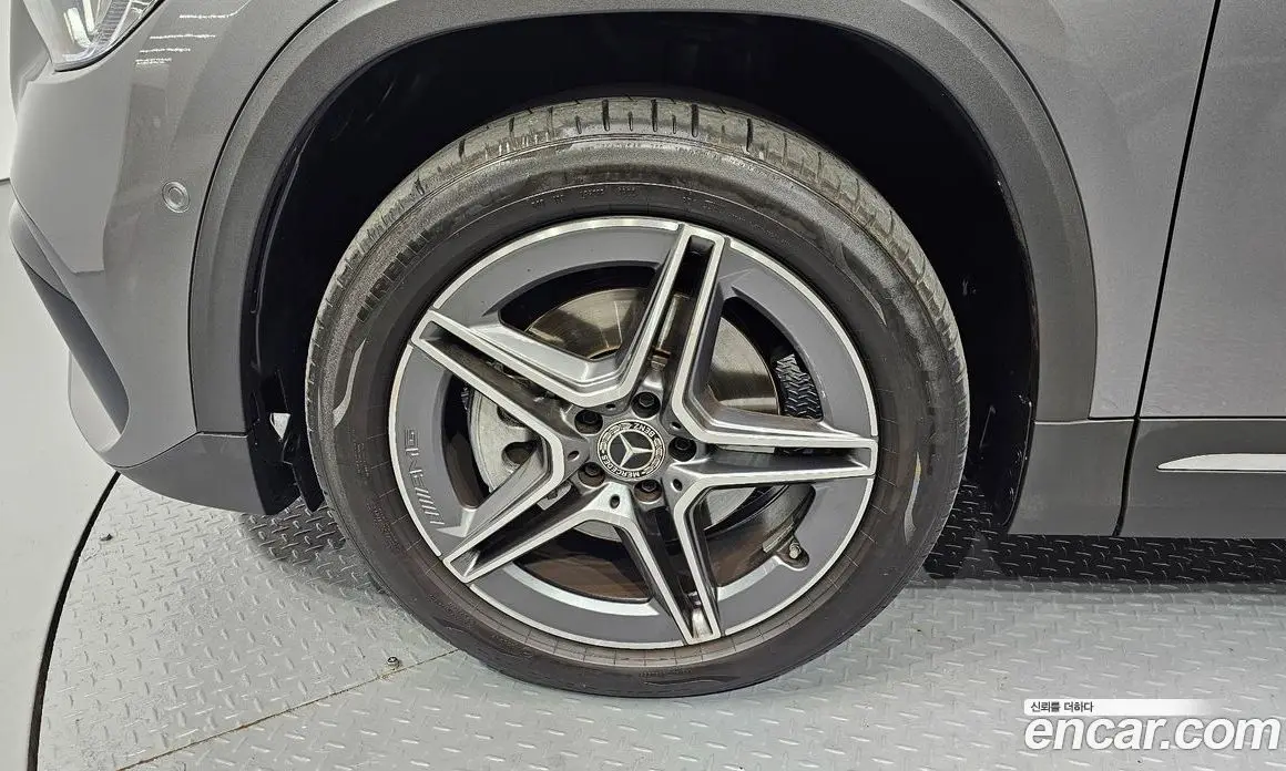 Mercedes-Benz GLA-Class 2023 2.0 автомат (гидро), фото 5 Mercedes-Benz GLA-Class 2023 2.0 автомат (гидро), фото 5