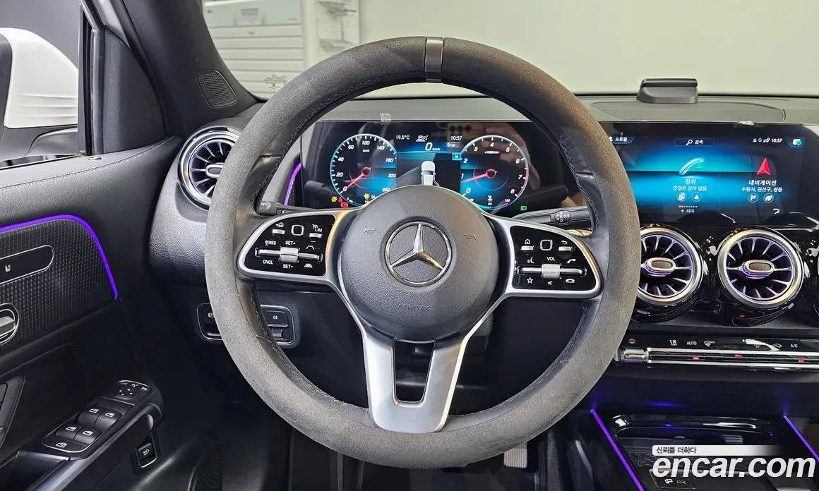 Mercedes-Benz GLB-Class 2021 2.0 автомат (гидро), фото 19 Mercedes-Benz GLB-Class 2021 2.0 автомат (гидро), фото 19