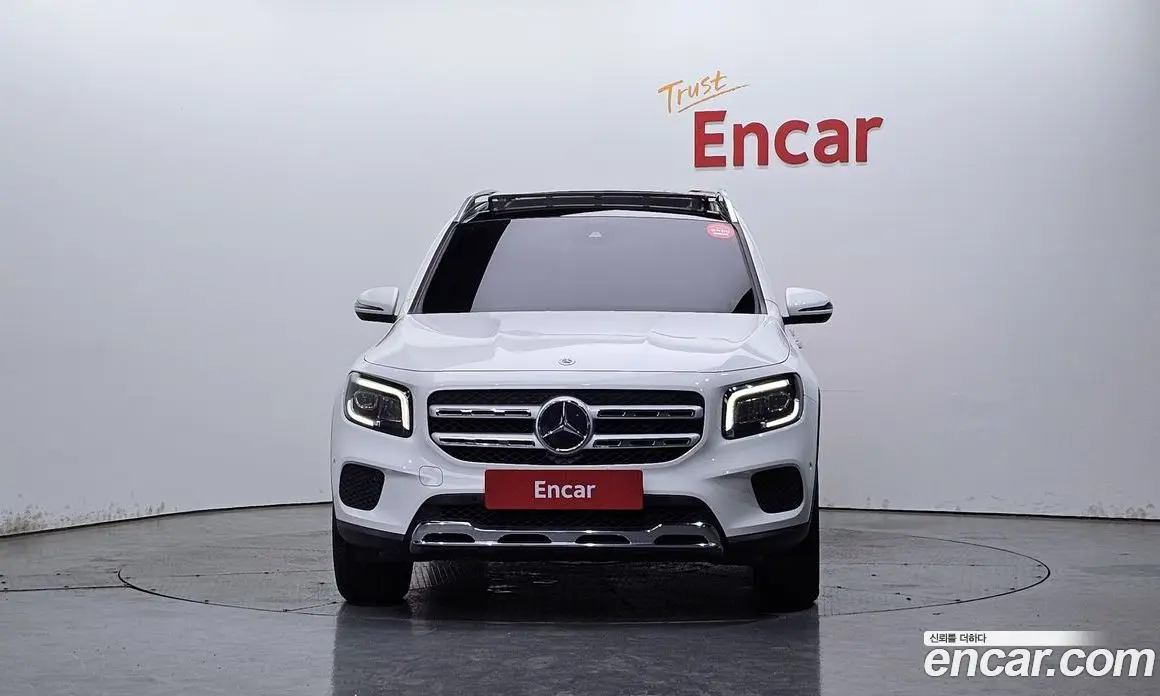 Mercedes-Benz GLB-Class 2021 2.0 автомат (гидро), фото 3 Mercedes-Benz GLB-Class 2021 2.0 автомат (гидро), фото 3