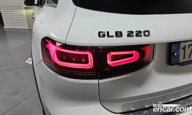 Mercedes-Benz GLB-Class 2021 2.0 автомат (гидро), миниатюра 9 Mercedes-Benz GLB-Class 2021 2.0 автомат (гидро), миниатюра 9