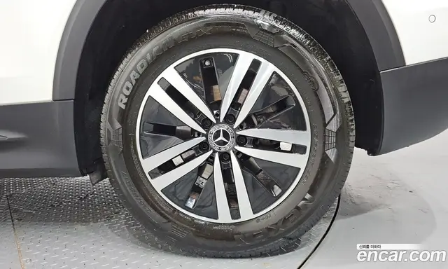 Mercedes-Benz GLB-Class 2021 1.9 автомат (гидро), миниатюра 7 Mercedes-Benz GLB-Class 2021 1.9 автомат (гидро), миниатюра 7