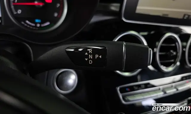 Mercedes-Benz GLC-Class 2018 2.0 автомат (гидро), миниатюра 12