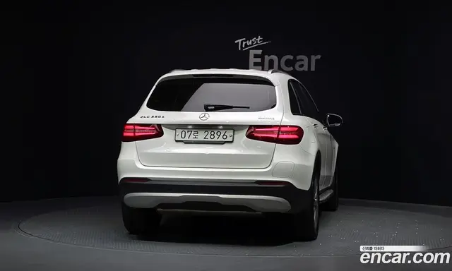 Mercedes-Benz GLC-Class 2018 2.0 автомат (гидро), миниатюра 4 Mercedes-Benz GLC-Class 2018 2.0 автомат (гидро), миниатюра 4