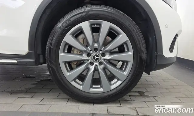 Mercedes-Benz GLC-Class 2018 2.0 автомат (гидро), миниатюра 7 Mercedes-Benz GLC-Class 2018 2.0 автомат (гидро), миниатюра 7