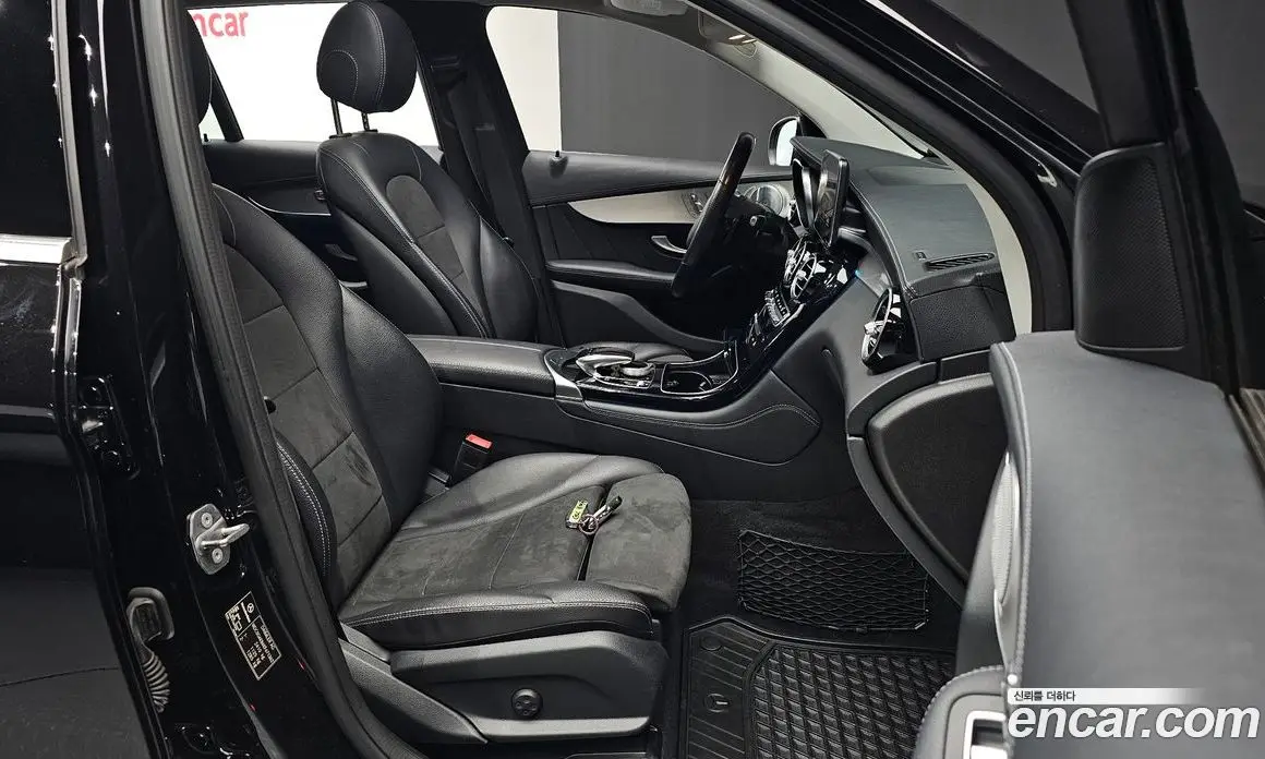 Mercedes-Benz GLC-Class 2019 2.0 автомат (гидро), фото 16