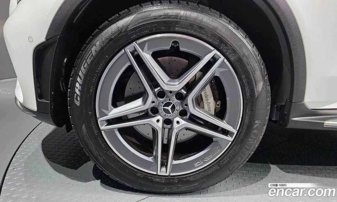 Mercedes-Benz GLC-Class 2022 2.0 автомат (гидро), фото 4